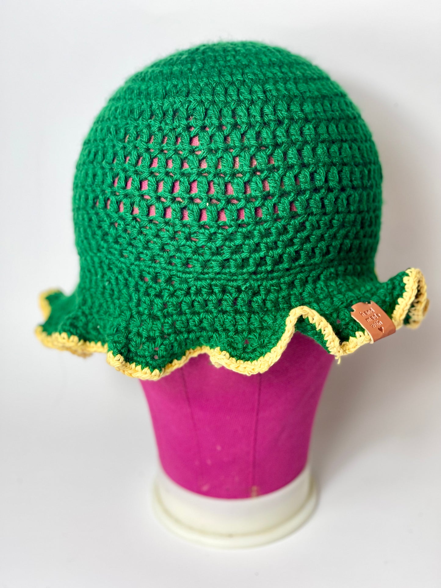 Crochet Ruffle Trim Hat
