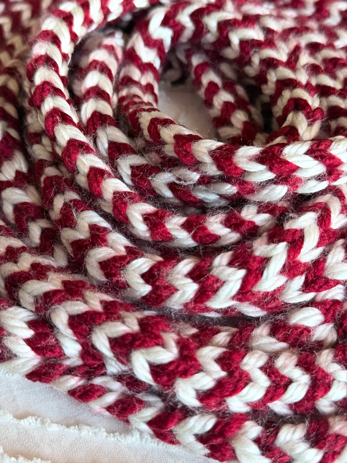 Handmade Chunky Crochet Christmas Garland – Burgundy &amp; Cream